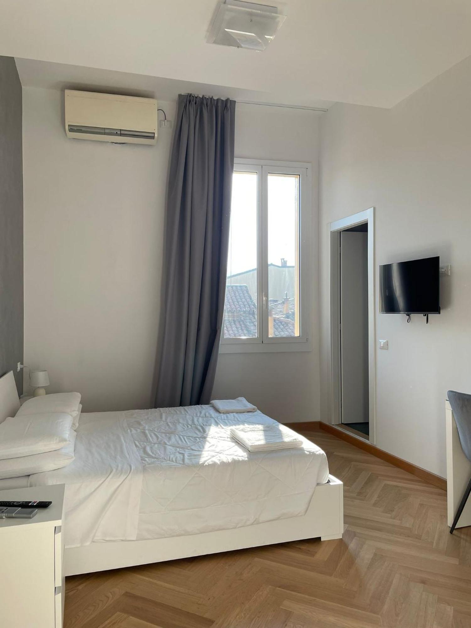 Le Suites Dell'Edera ボローニャ エクステリア 写真